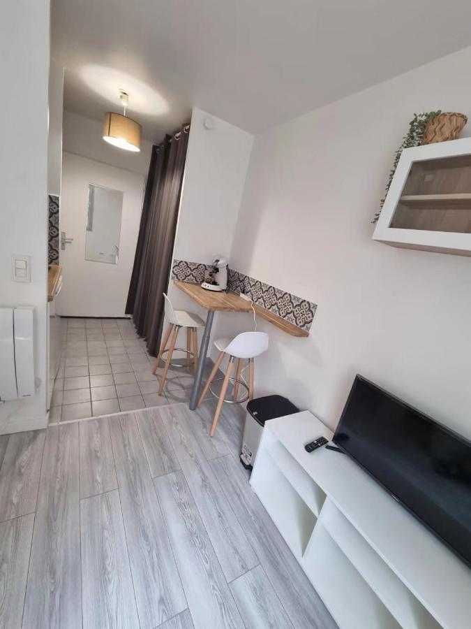 Petit Appartement Cosy Chaville Bagian luar foto