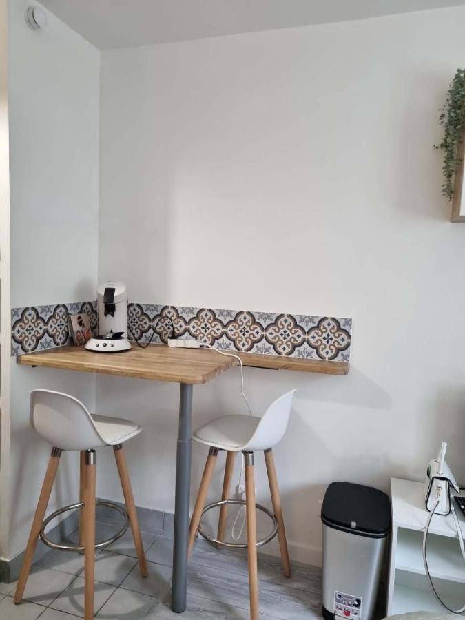Petit Appartement Cosy Chaville Bagian luar foto